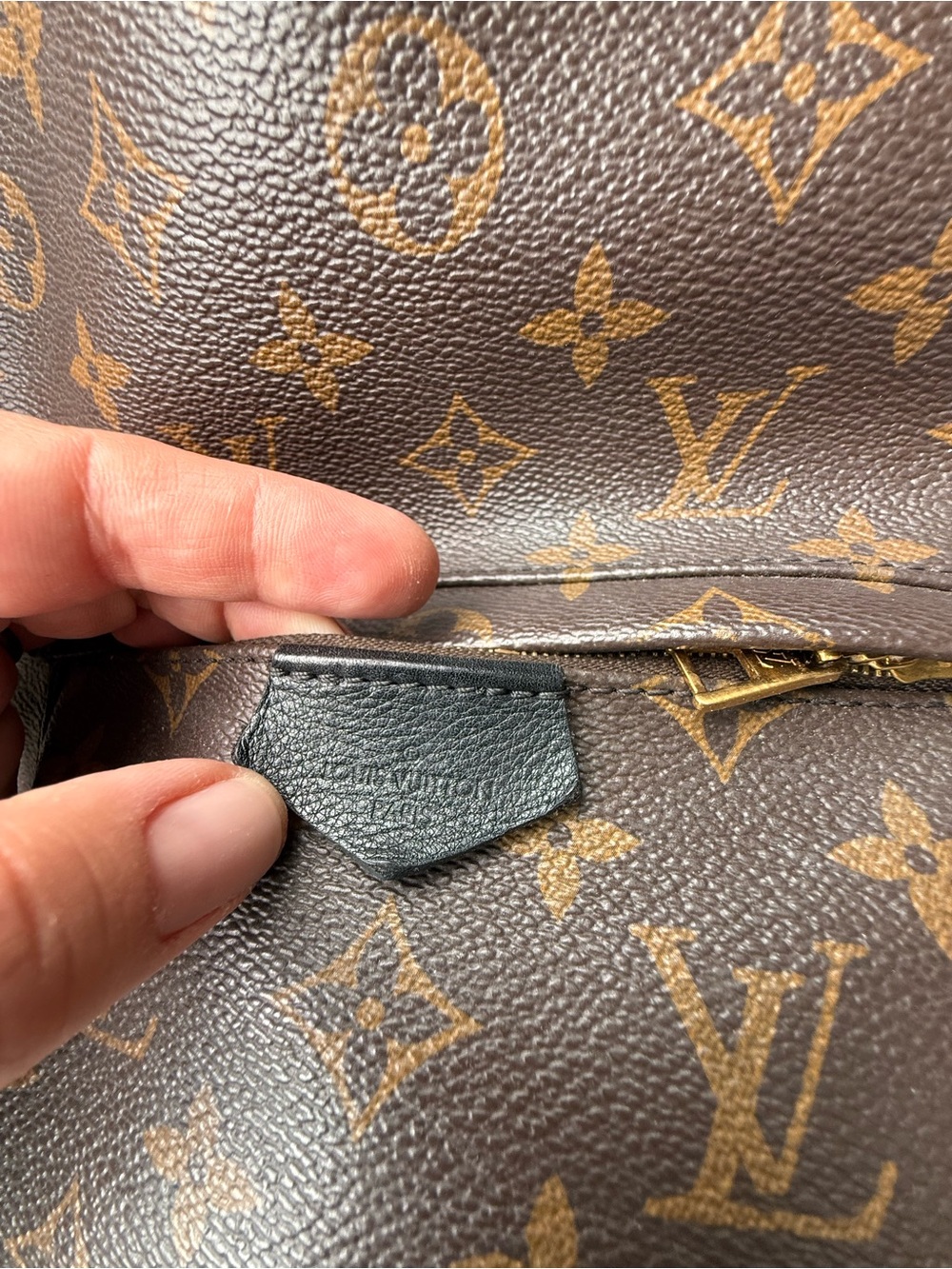 LV authentic backpack - Picture 8 of 9